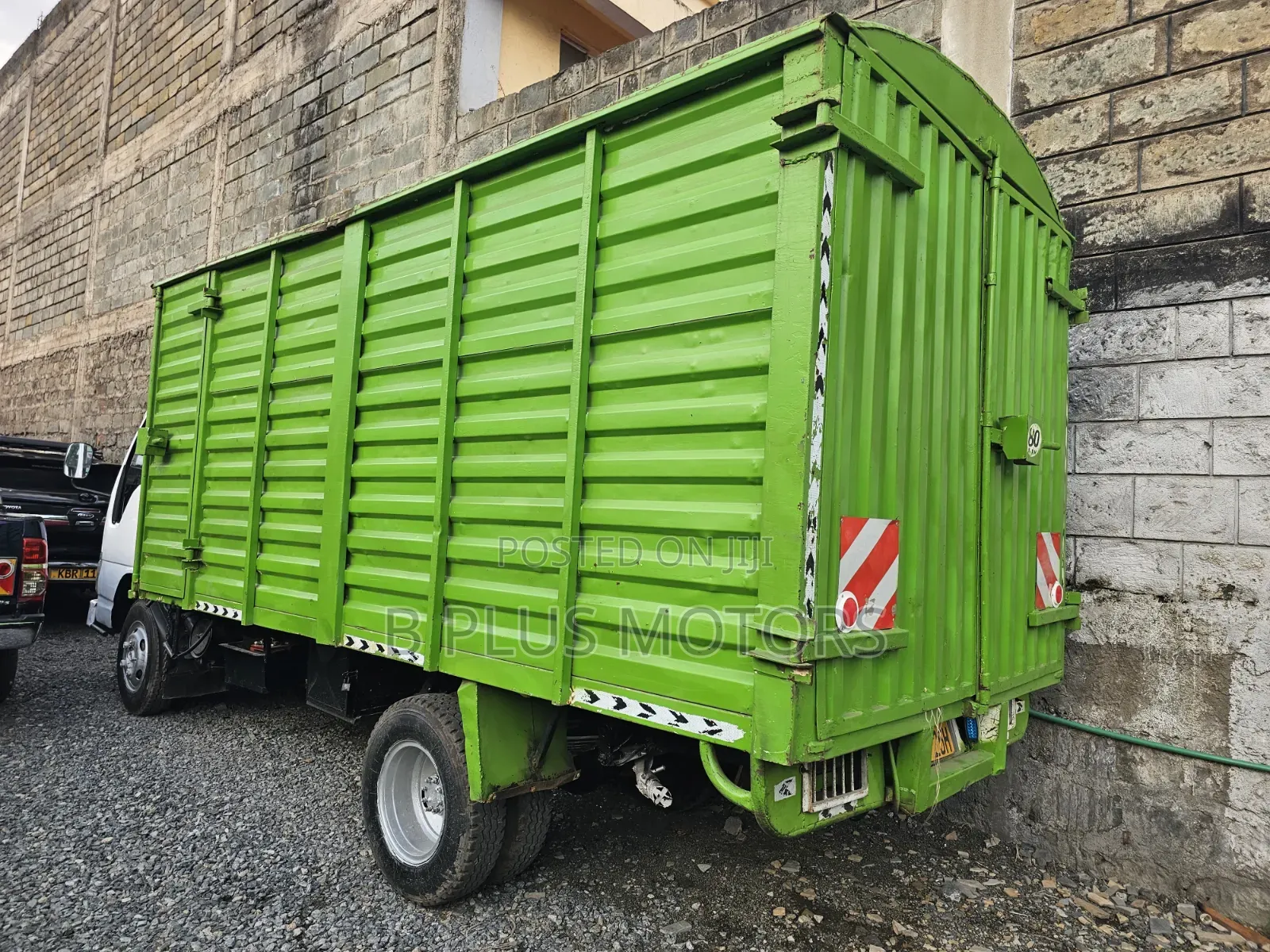 Isuzu NKR for Sale