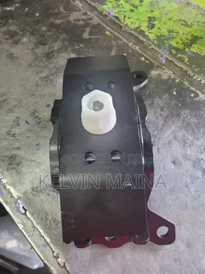 Rear Engine Mounting Toyota Landcruiser 200 Series