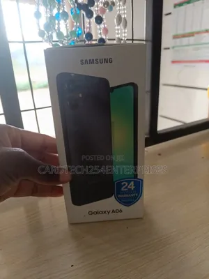 New Samsung Galaxy A06 64 GB Black