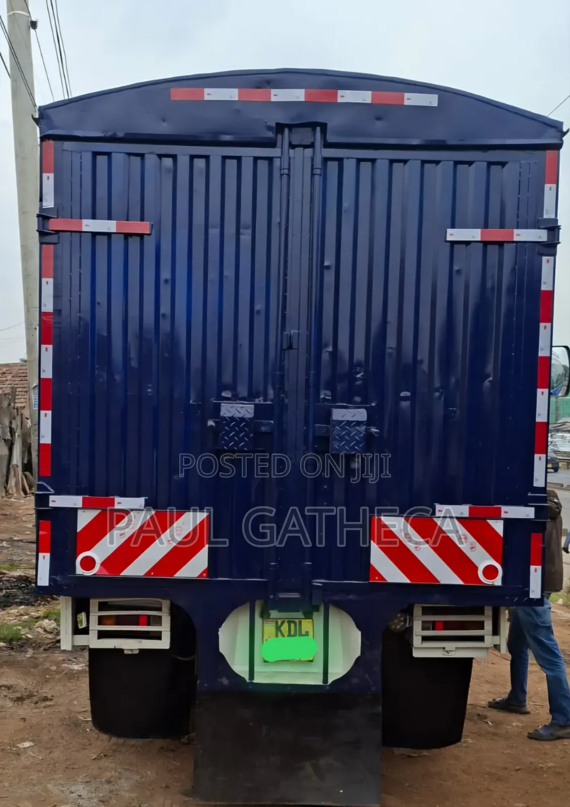 Isuzu Local FRR
