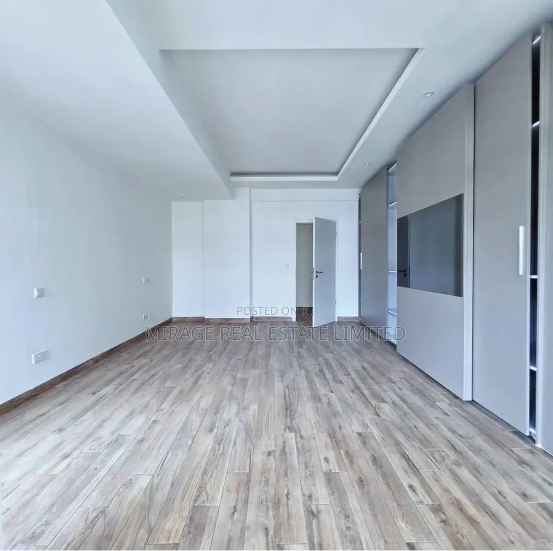 4bdrm Apartment in Riverside Drive for rent