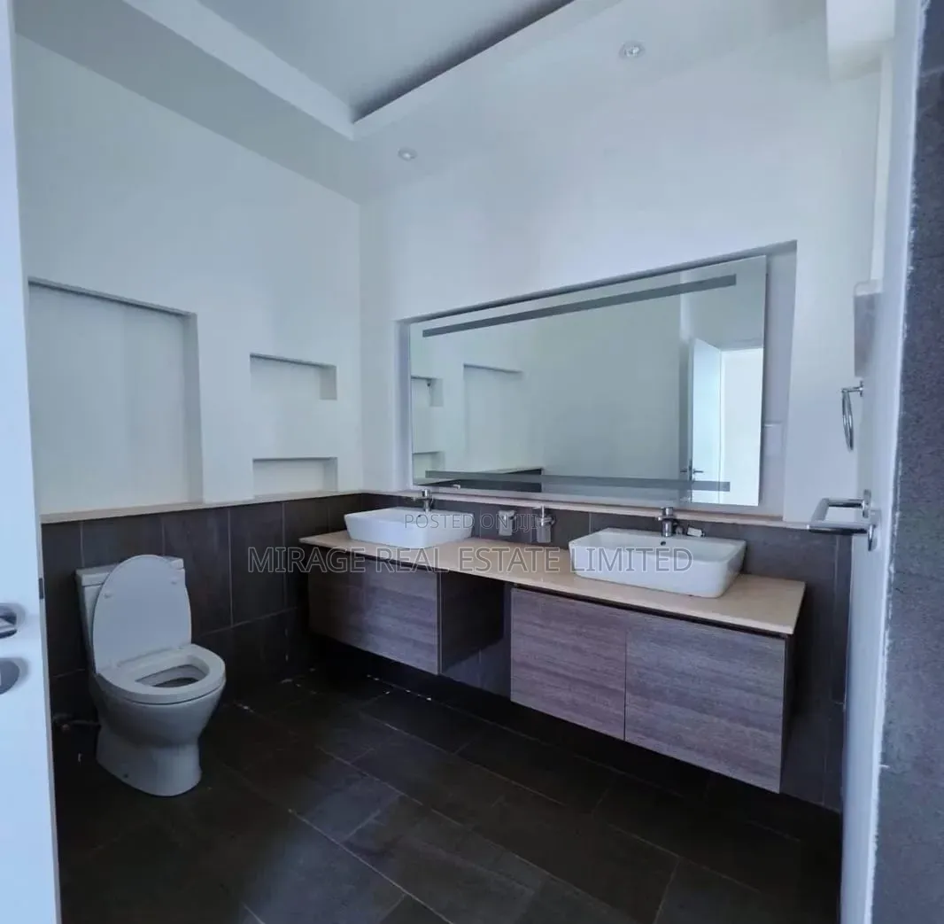4bdrm Apartment in Riverside Drive for rent