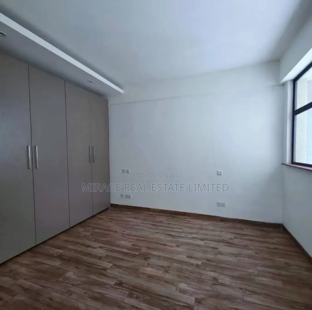 4bdrm Apartment in Riverside Drive for rent