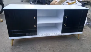 Modern 4.5FT American Flats Executive TV Stand 