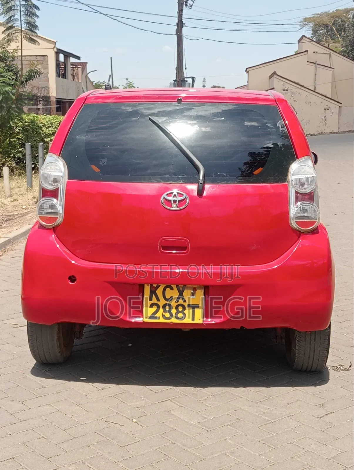Toyota Passo 2012 Red