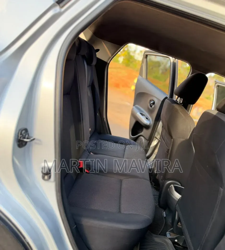 Nissan Juke 2012 Silver