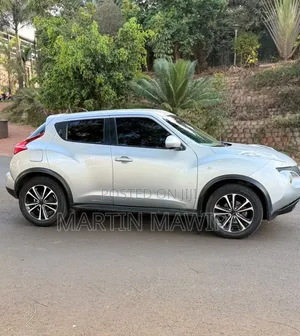 Nissan Juke 2012 Silver