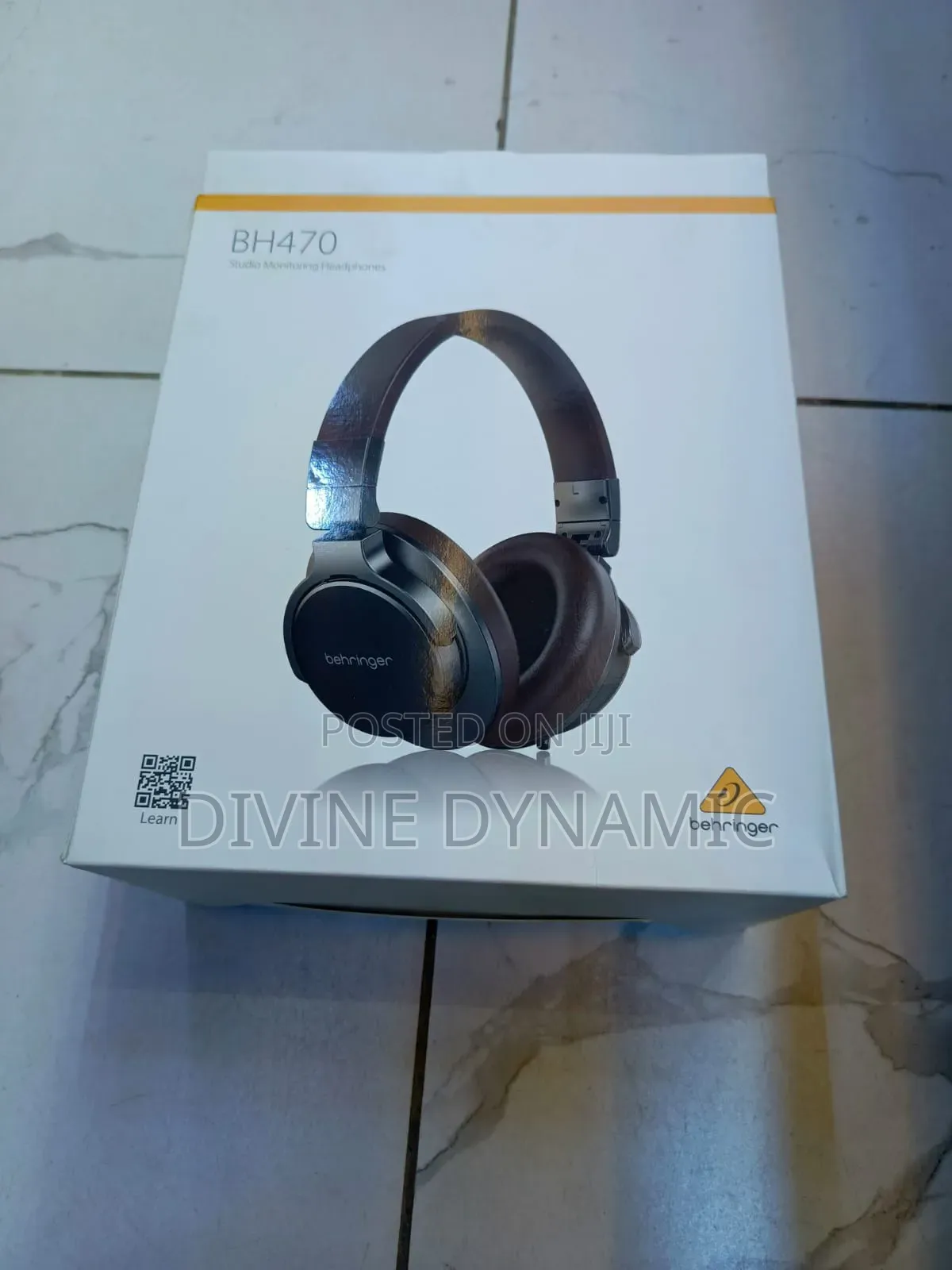 Behringer BH-470 Studio Monitoring Headphones