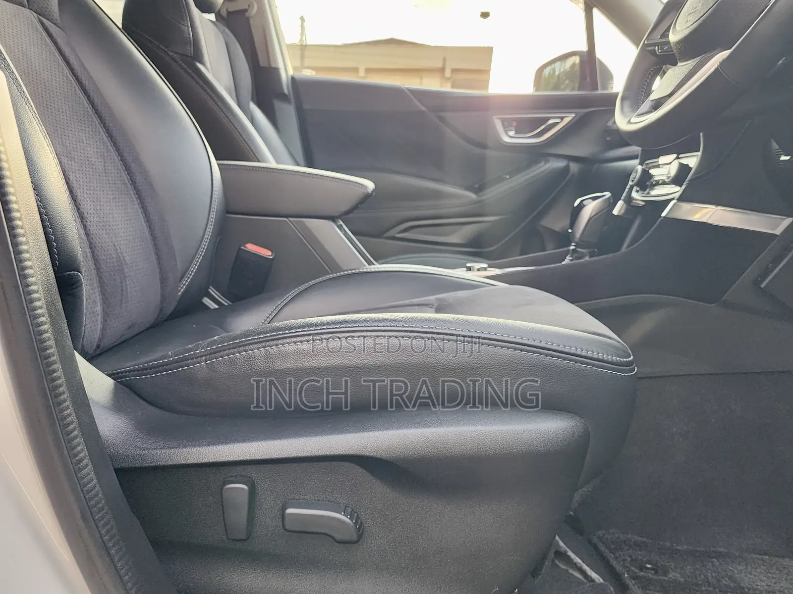 Subaru Forester Premium 2022 White