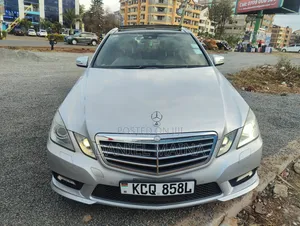 Mercedes-Benz E250 2012 Silver