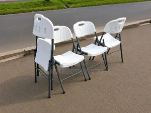 White Folding Plastic Chairs
