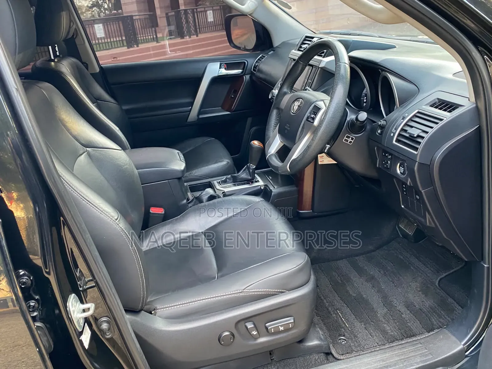 Toyota Land Cruiser Prado 2014 Black
