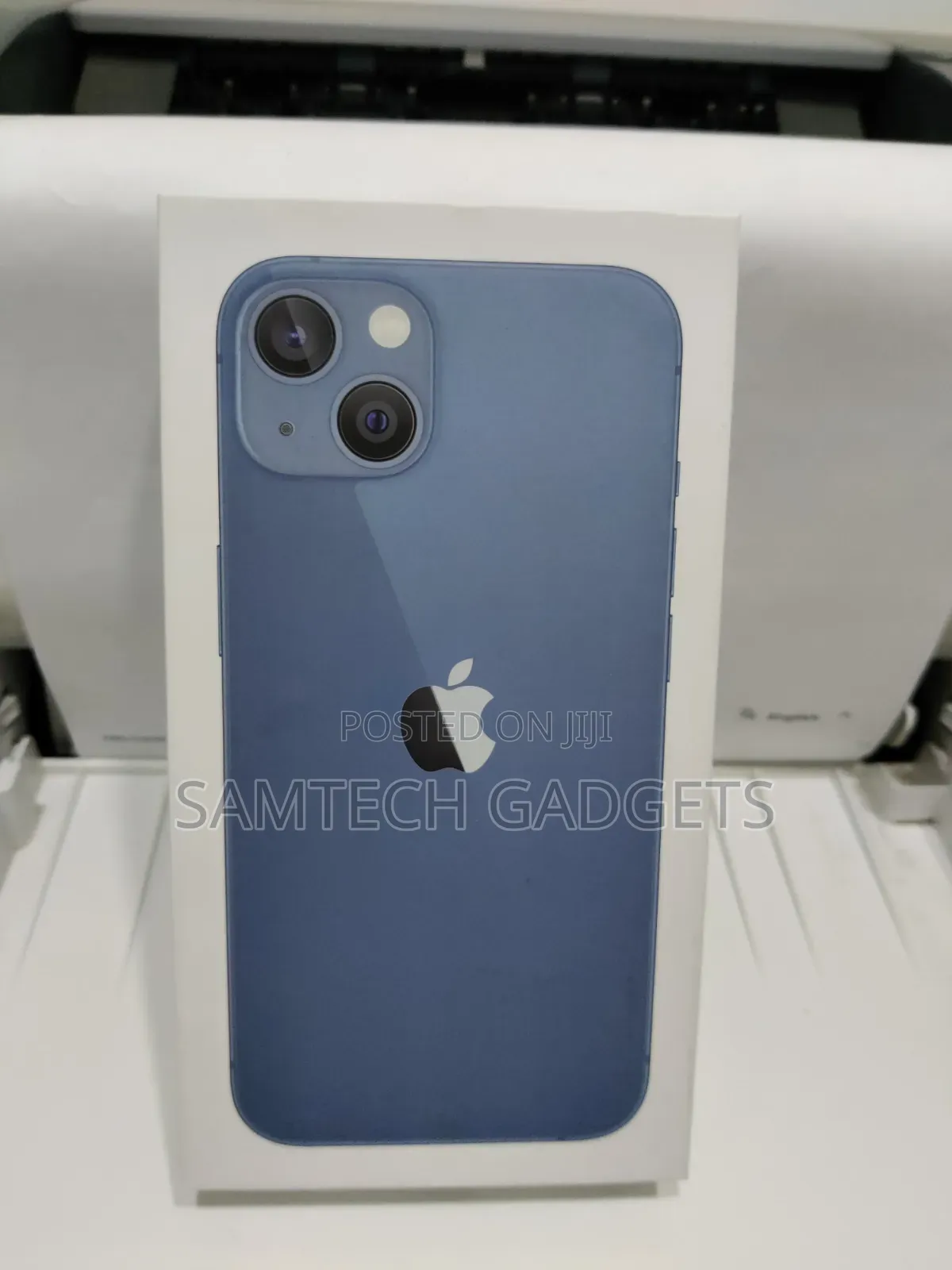 New Apple iPhone 13 128 GB Blue