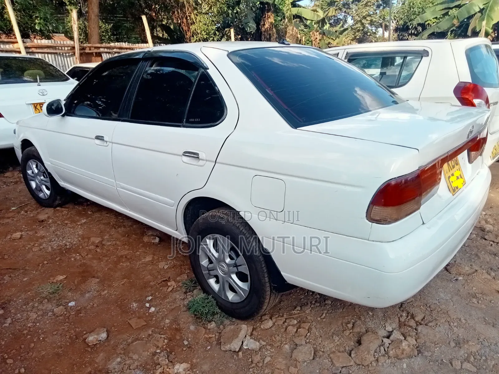 Nissan Sunny 2005 White