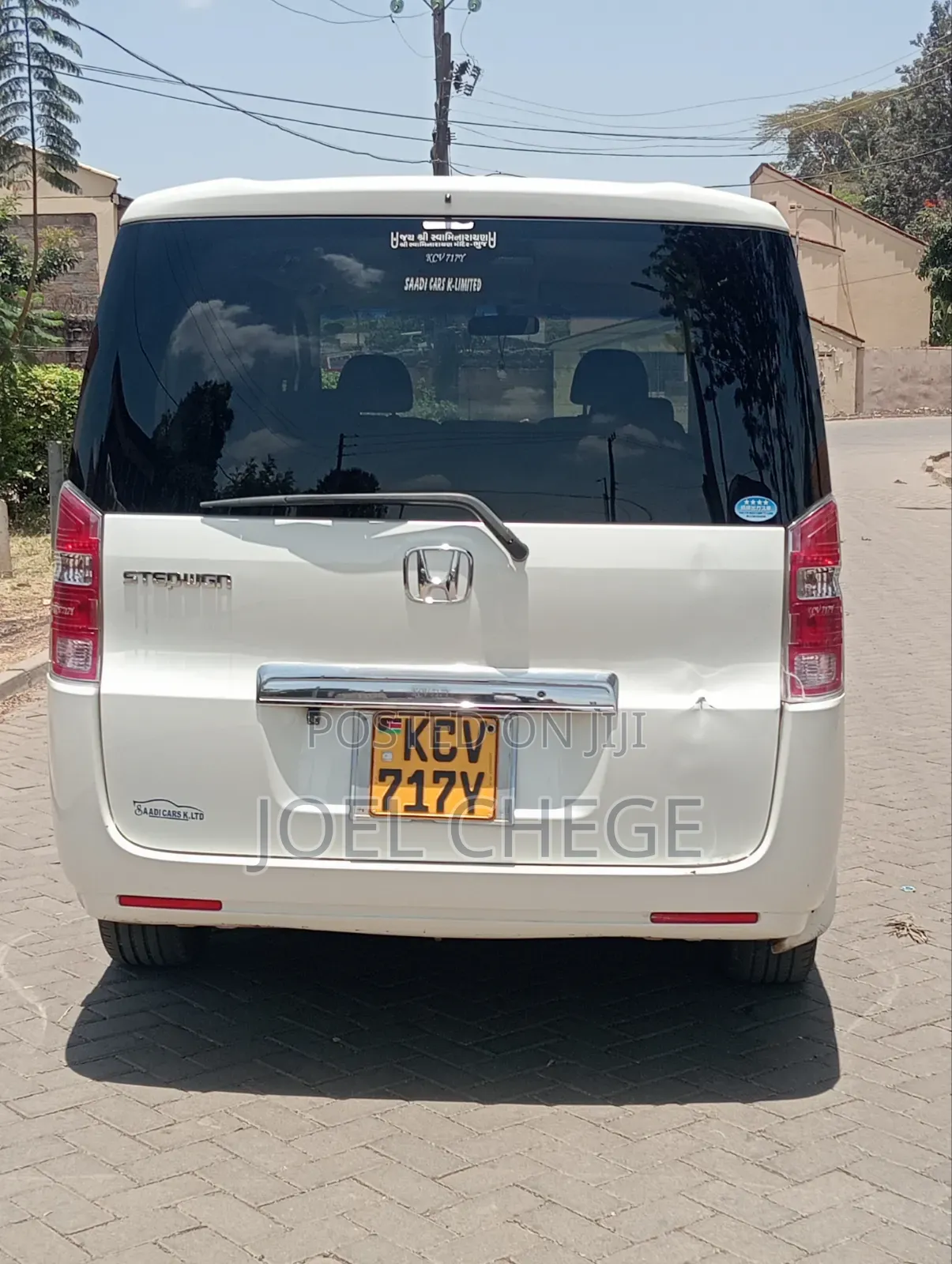 Honda Stepwgn 2012 White