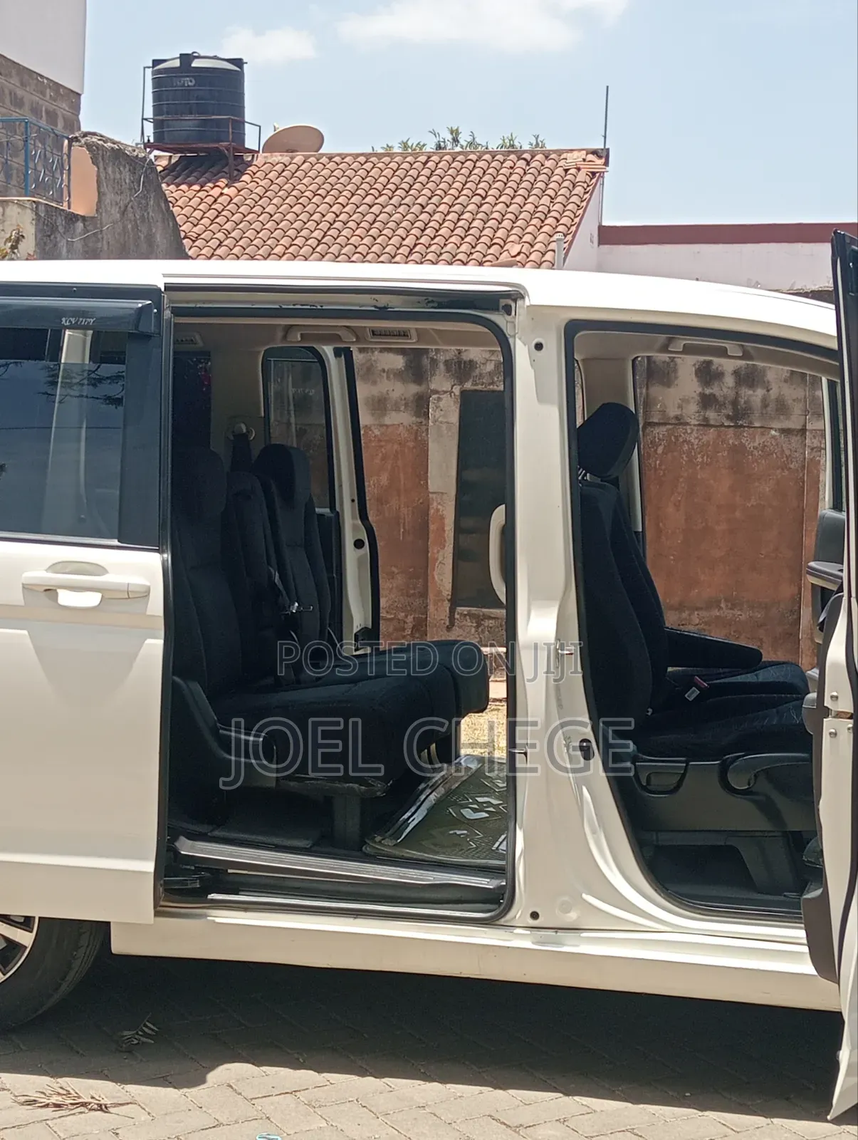 Honda Stepwgn 2012 White