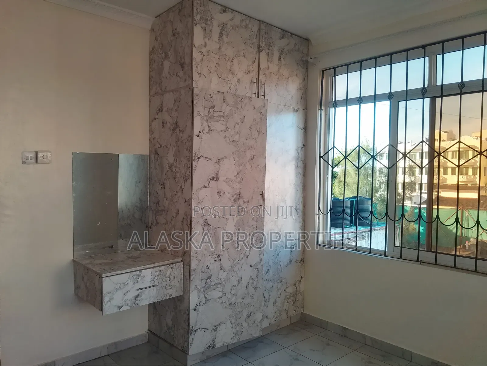3bdrm Apartment in Mogadishu Estate, Nyali Mkomani for rent