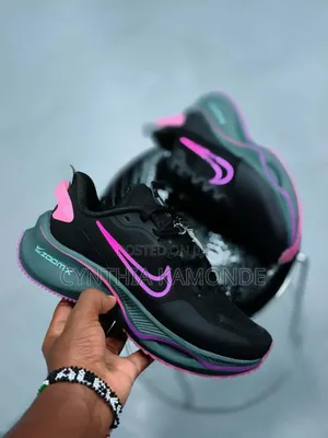 Zoom X Ladies Sneakers
