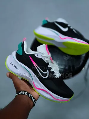 Zoom X Ladies Sneakers
