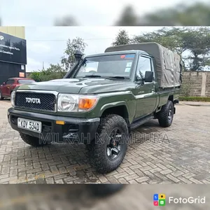 Toyota Land Cruiser 2018 Green