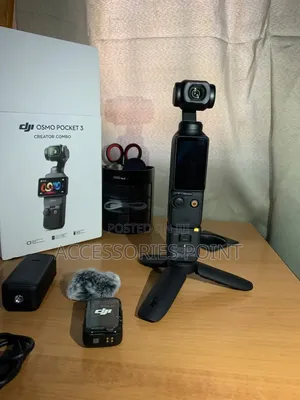 DJI Osmo Pocket 3 Creator Combo Vlogging/Video Camera