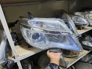 Serena C26 Headlights With Chrome