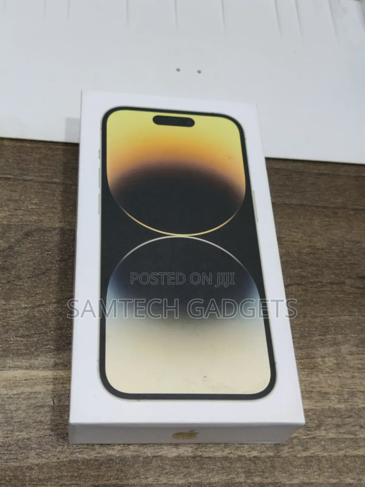 New Apple iPhone 14 Pro 256 GB Gold