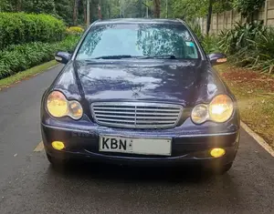 Mercedes-Benz C200 2003 Black