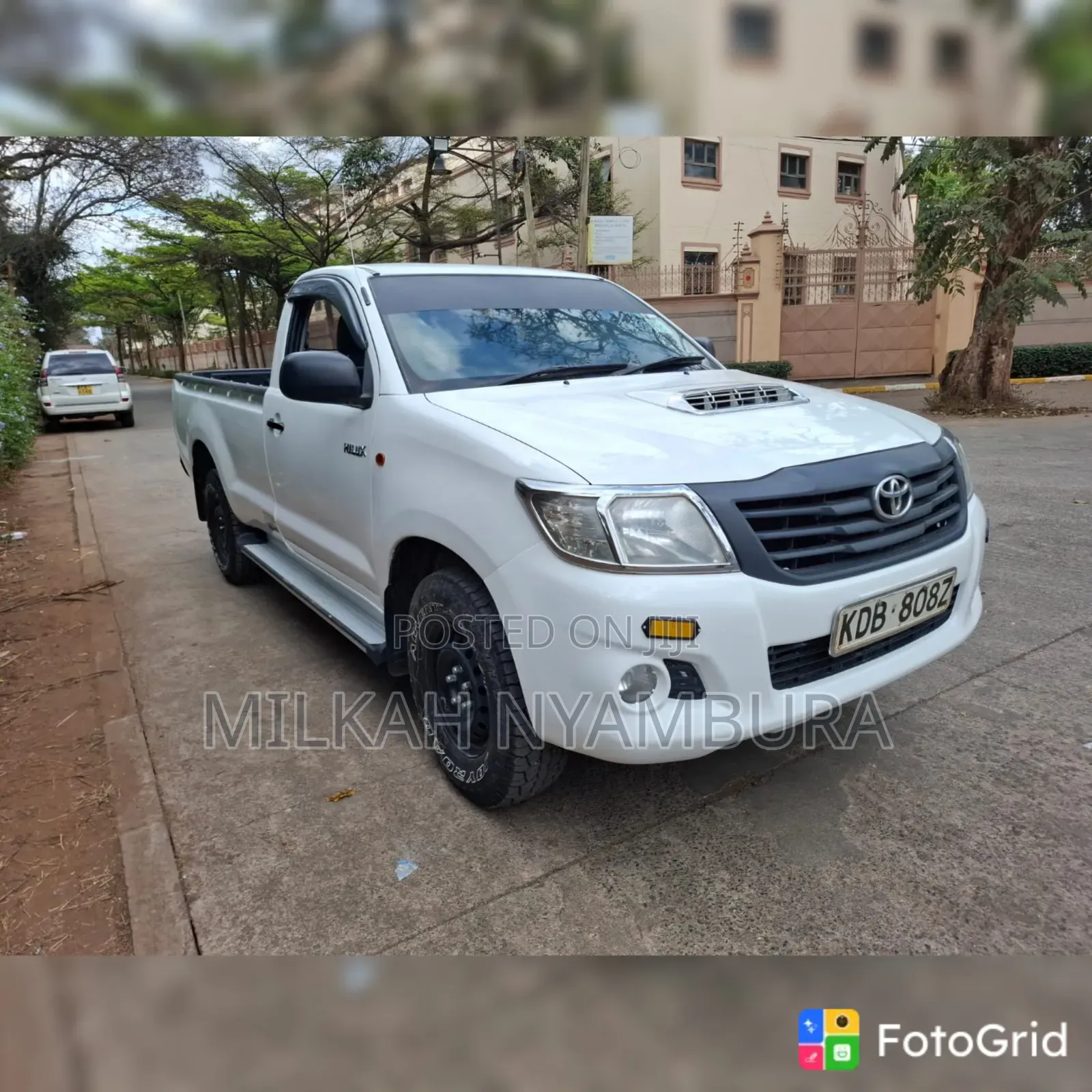 Toyota Hilux 2014 White