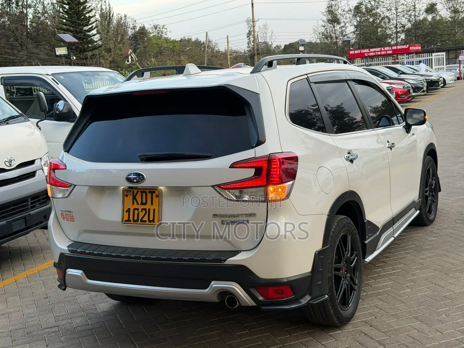 Subaru Forester 2.0XT Touring AWD 2018 White