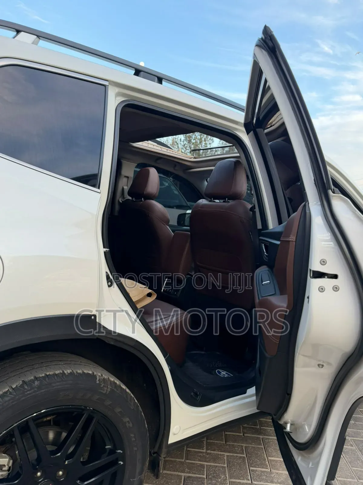 Subaru Forester 2.0XT Touring AWD 2018 White