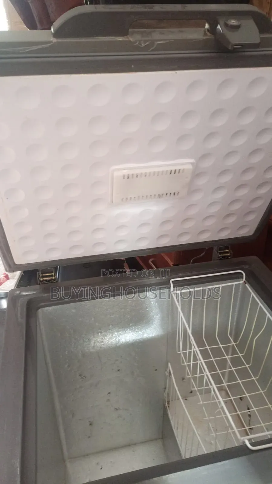 Von 160L Chest Freezer