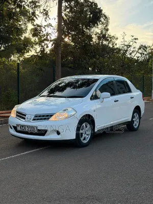 Nissan Tiida 2012 White