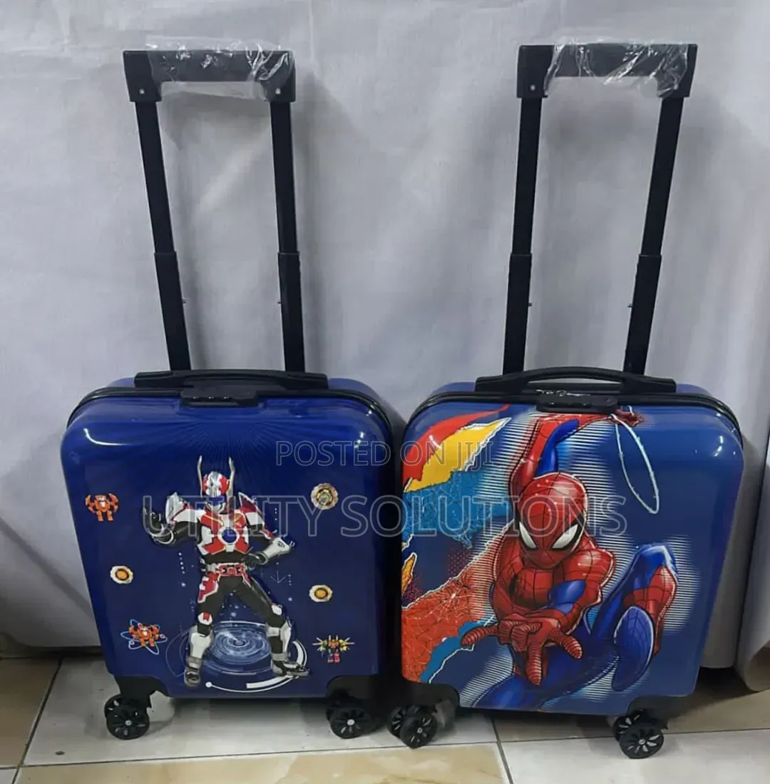 Kids Hard-Shell Suitcase Design,lightweight With Wheelsand Pull Handle