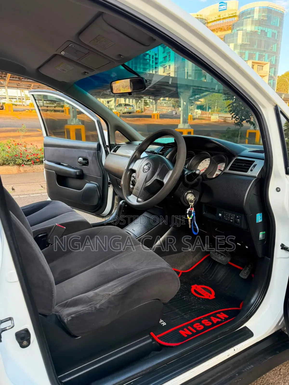 Nissan Tiida 2012 White