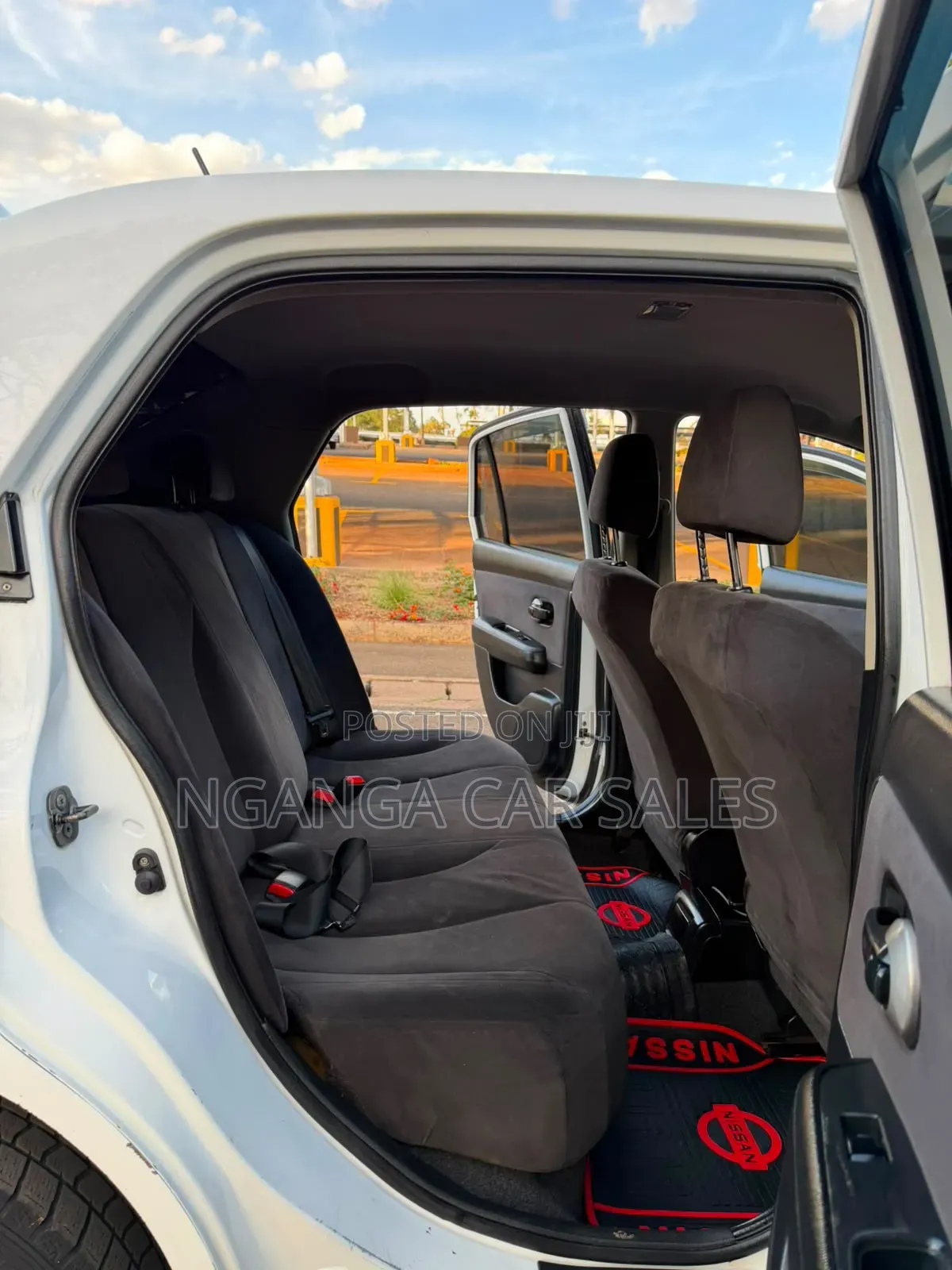 Nissan Tiida 2012 White