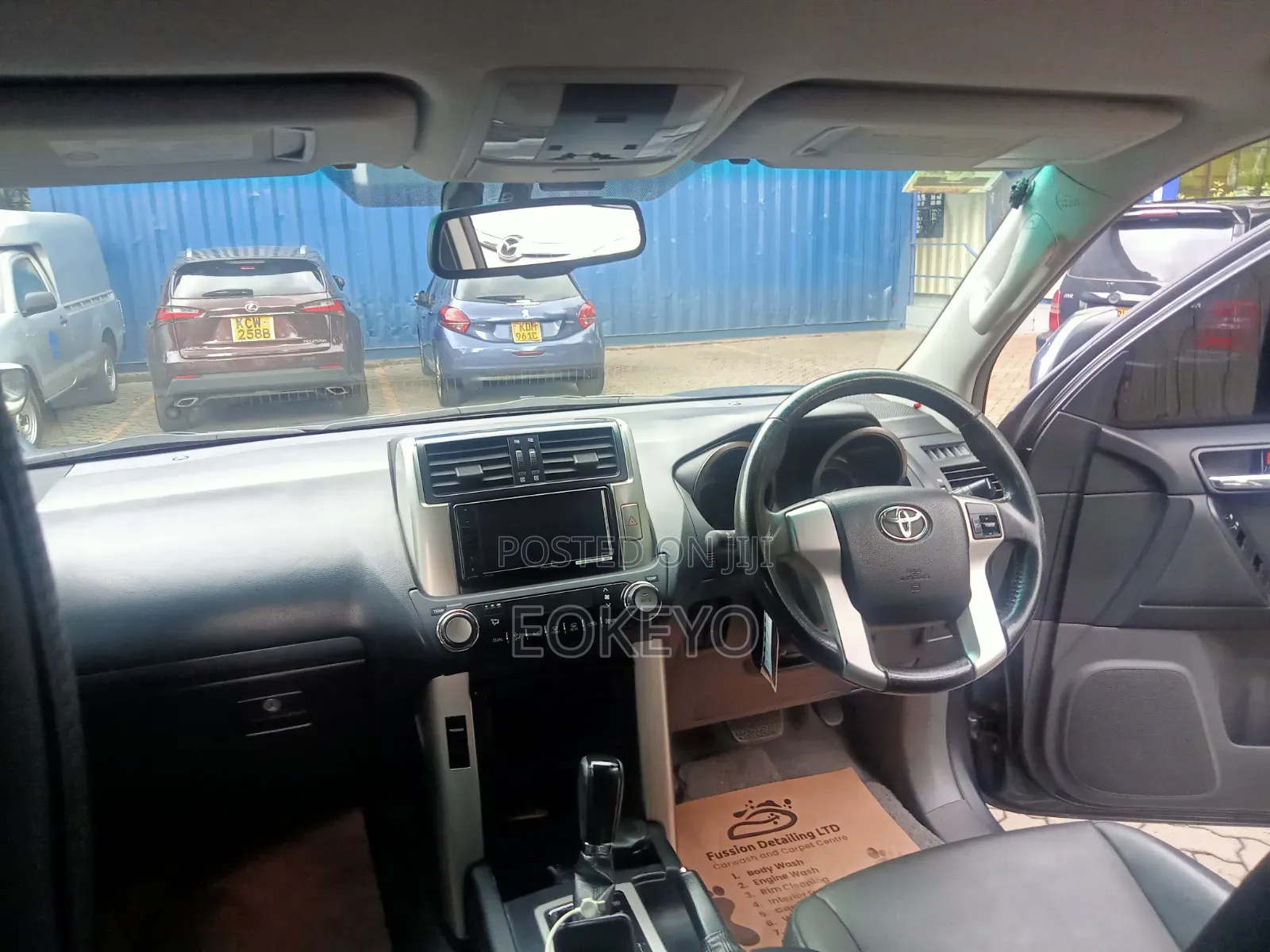 Toyota Land Cruiser Prado 2.7 i 2012 Gray