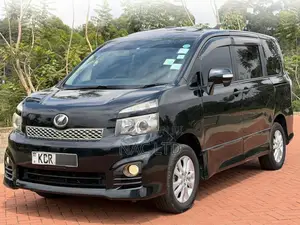 Toyota Voxy 2011 Black