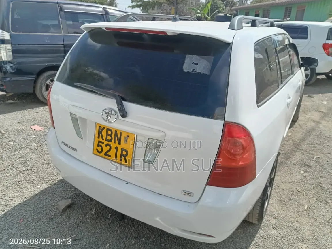 Toyota Corolla Fielder 1.5 Petrol AWD 2004 White