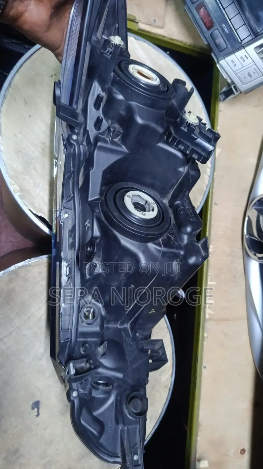 Harrier 2015 Headlight(147)