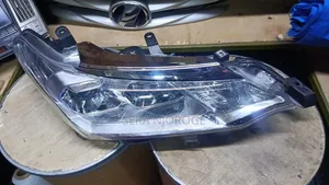 Harrier 2015 Headlight(147)