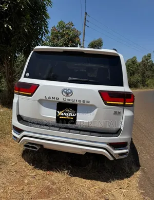 Landcruiser LC300 for Hire(Chauffeured)