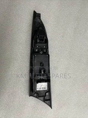 Mazda Axela Main Power Window Switch, Old Model.
