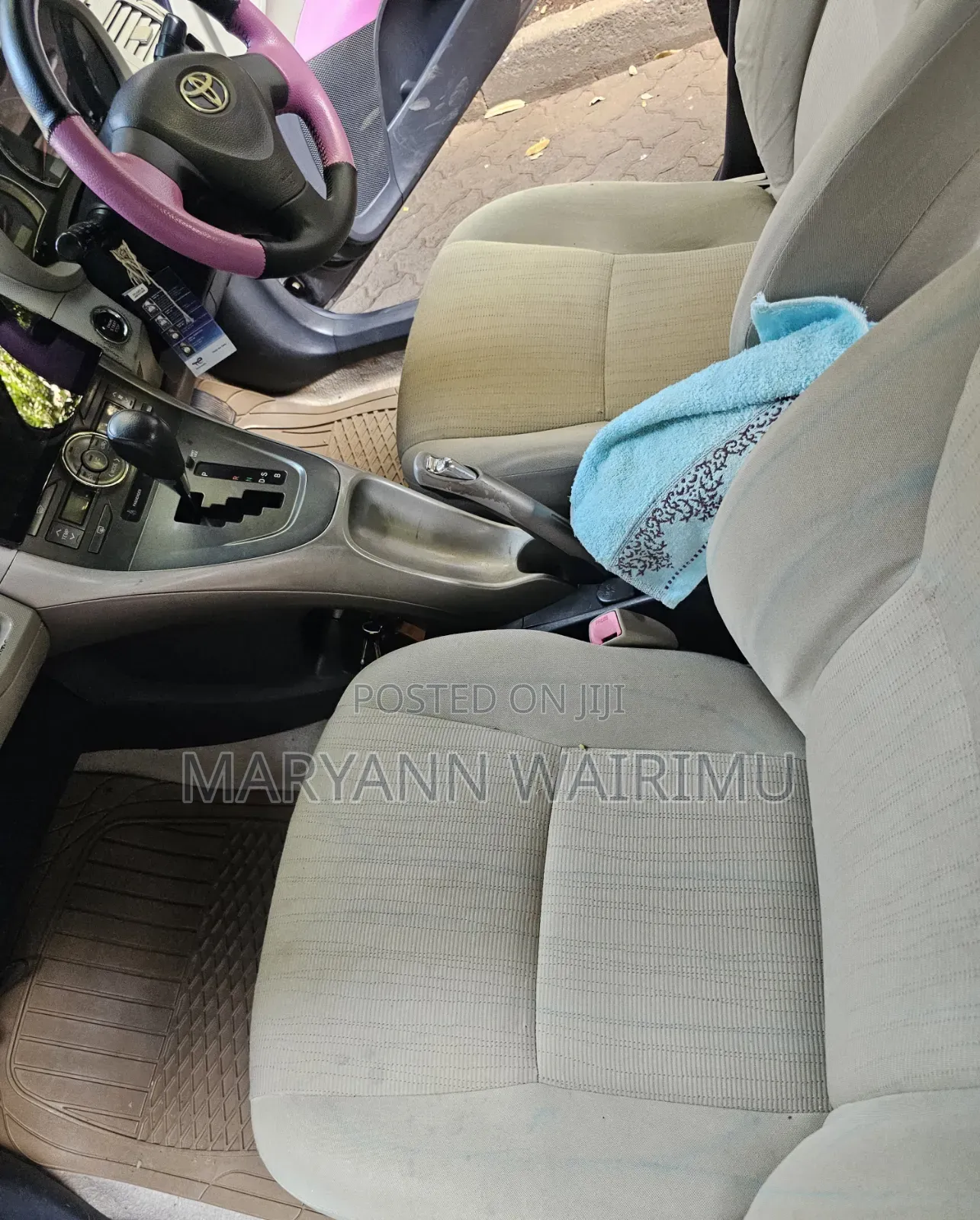 Toyota Auris 1.4 VVTi 2008 Gray