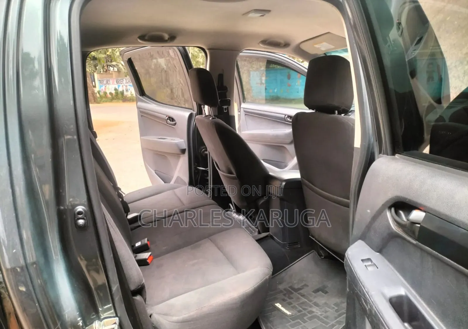 Isuzu D-MAX 2023 Gray