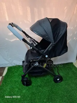 Children Stroller at 15700*A Large Protective Canopy for Shade