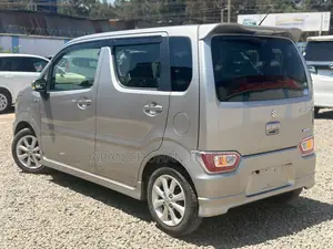 Suzuki Wagon R 660 Hybrid FWD 2019 Gray