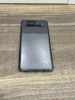 Samsung Galaxy S10 5G 256 GB Gray