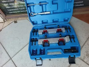 Mercedes-Benz Camshaft and Engine Timing Tool Kit for M270, and M274