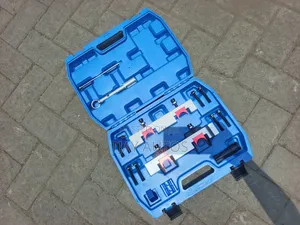 Mercedes-Benz Camshaft and Engine Timing Tool Kit for M270, and M274